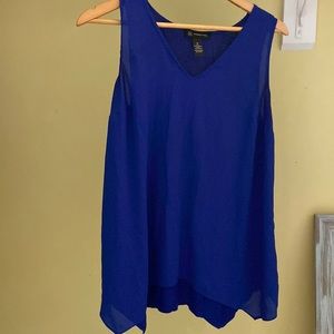 Medium INC tank. Blue